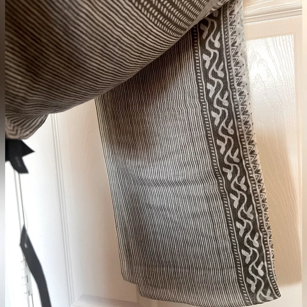 Steve Madden Scarf